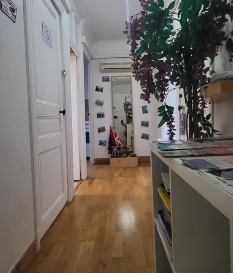 Jolie Chambre Privee Centre-Ville Nizza Hostel