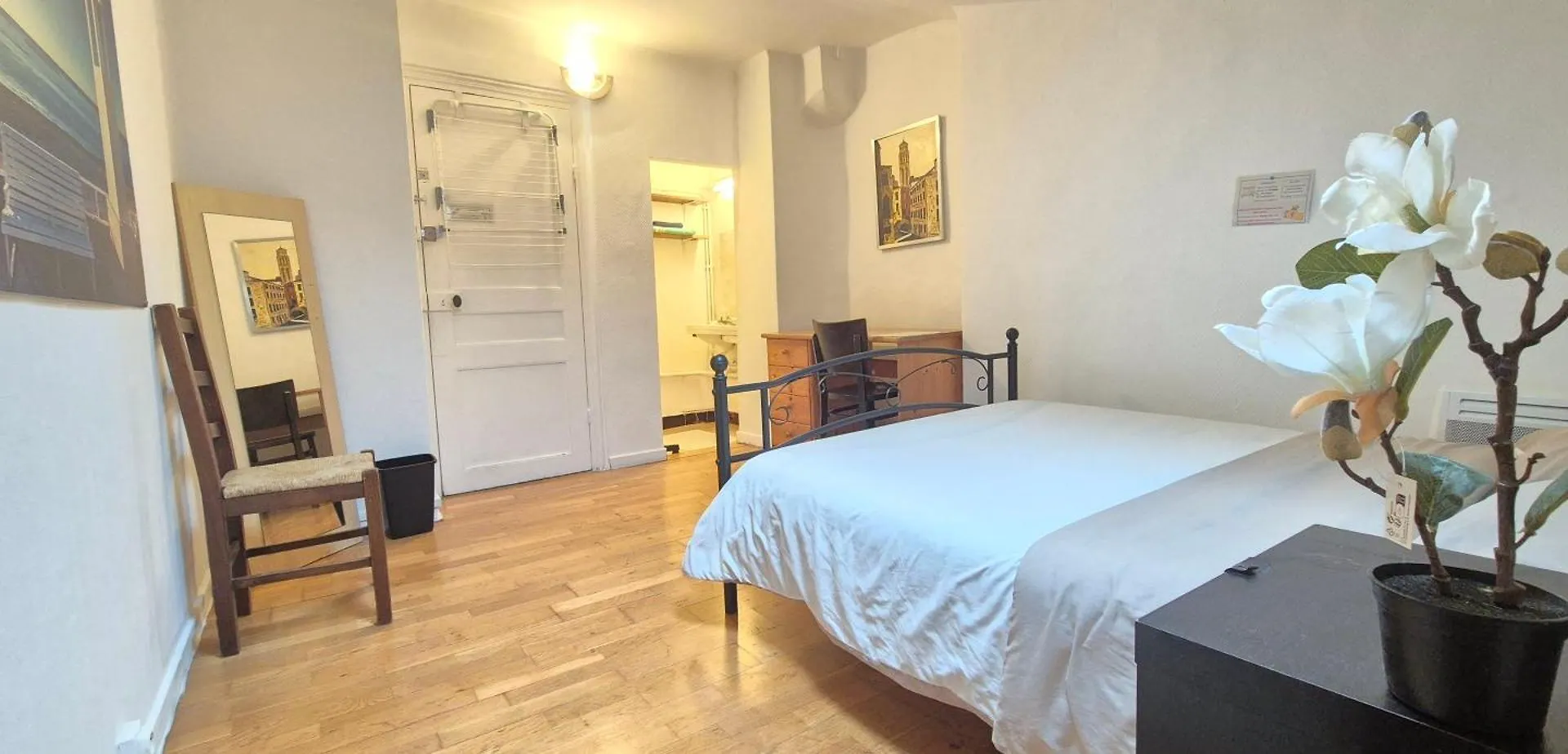 Hostel Jolie Chambre Privee Centre-Ville Nizza